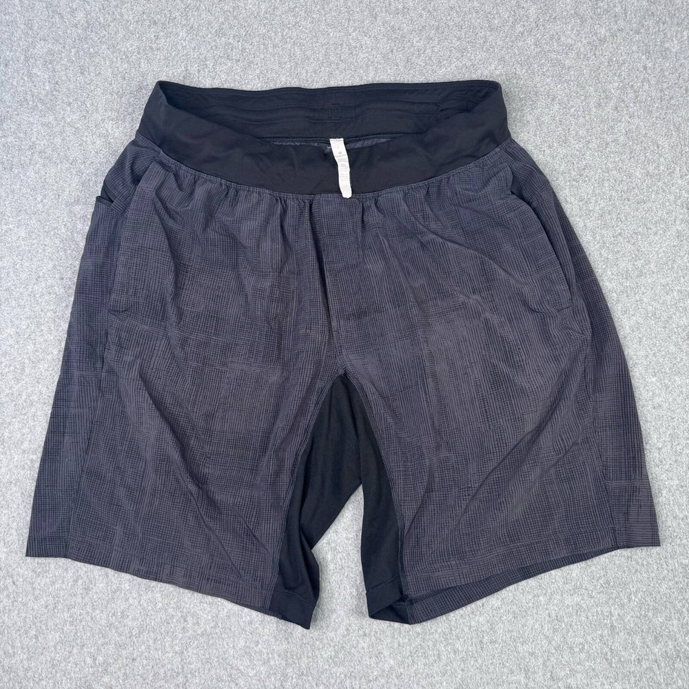 Lululemon Shorts Mens Large Gray T.H.E. Linerless Running Logo‎ Gym Stretch